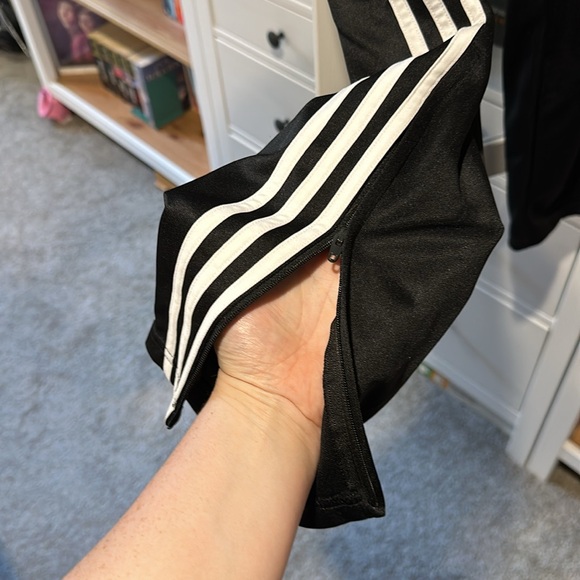 adidas 3 stripes track pants - Picture 3 of 7
